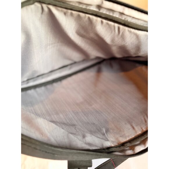 Samsonite Black Laptop Bag With Adjustable Strap & Multiple Compartments Ideal F - Picture 9 of 14